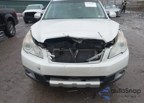 2011 Subaru Outback 2.5I Premium из США, поврежденный, VIN 4S4BRBGCXB3322541